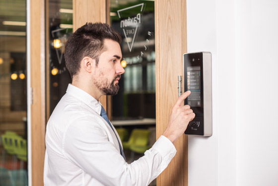 easy access control with Paxton
